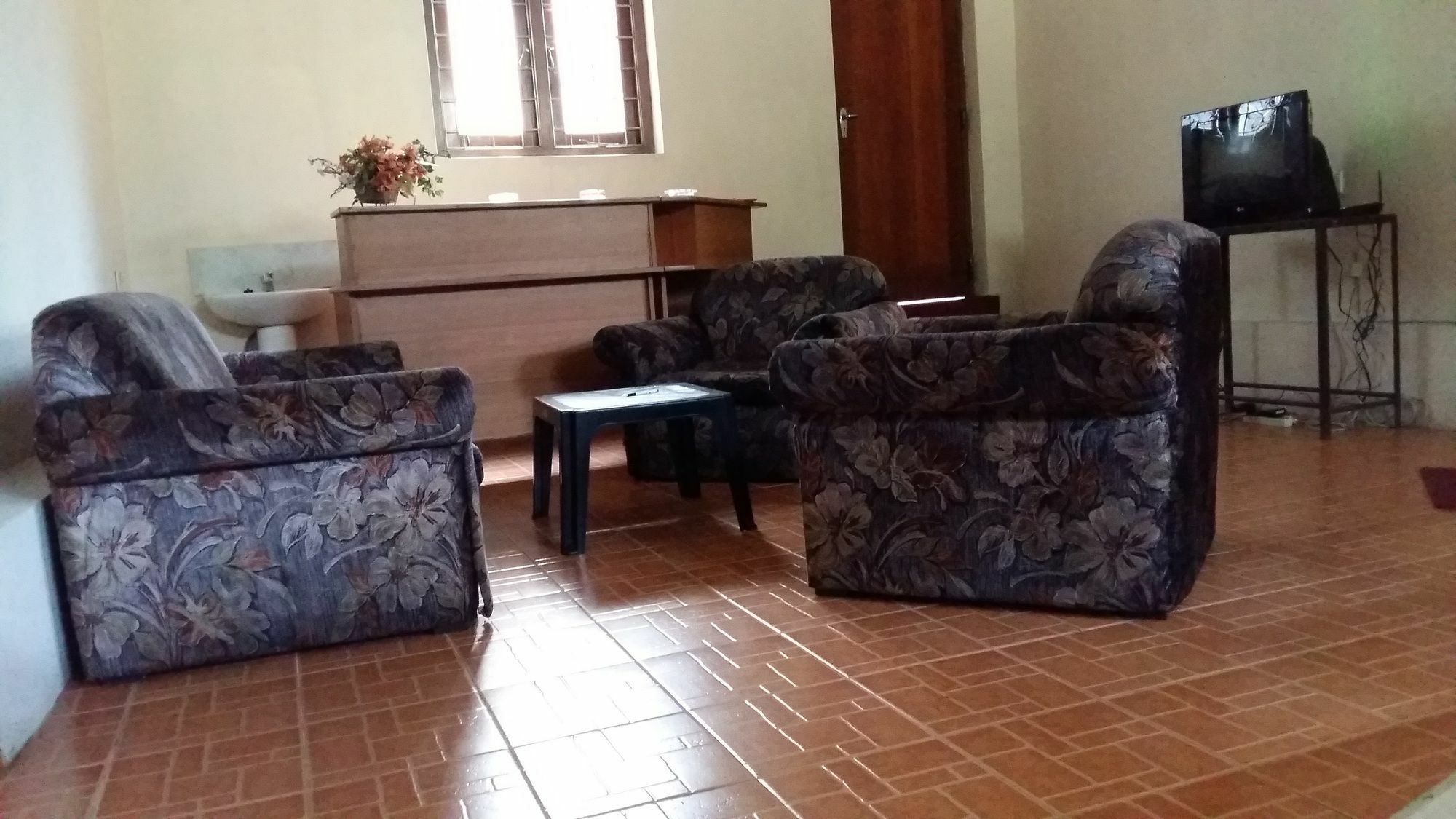 Ginza Rest Kandy Tennekumbura 外观 照片
